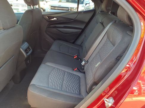 Used 2018 Chevrolet Equinox LT image 15