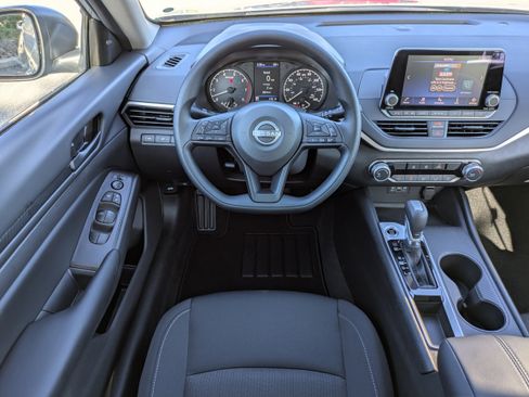 New 2025 Nissan Altima 2.5 S image 14