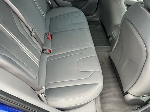 Used 2023 Hyundai Elantra SEL image 56