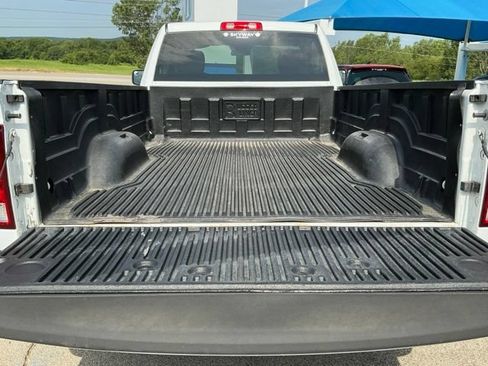 Used 2021 RAM 1500 Classic SLT AWD/4WD image 6