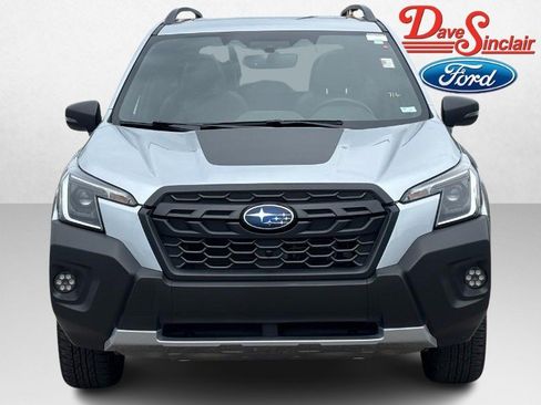 Used 2025 Subaru Forester Wilderness AWD/4WD image 2