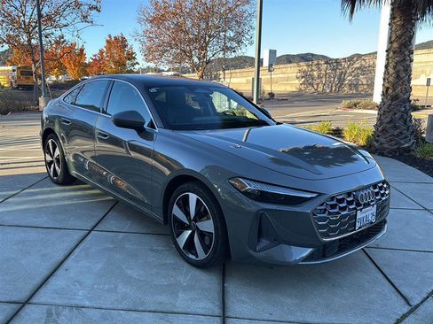 Used 2025 Audi A5 2.0T Premium Plus w/ Premium Plus image 4