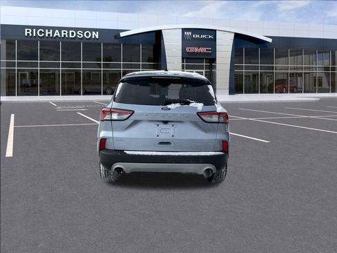 Used 2022 Ford Escape SEL image 4