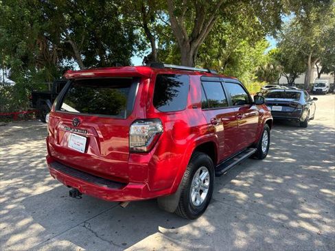 Used 2021 Toyota 4Runner SR5 RWD image 7