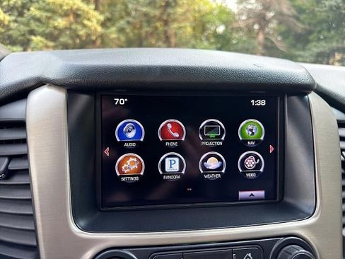 Used 2016 GMC Yukon Denali w/ Open Road Package AWD/4WD image 36