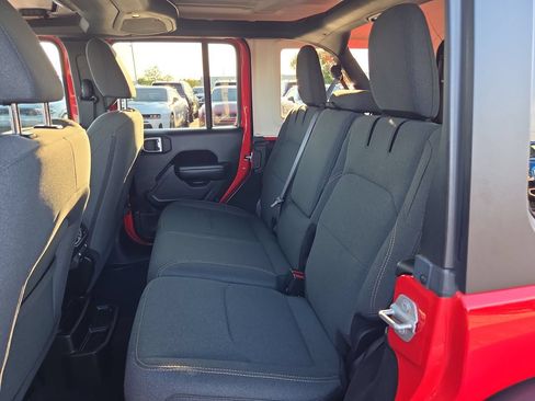 Used 2025 Jeep Wrangler Unlimited Sport S 4xe AWD/4WD image 17