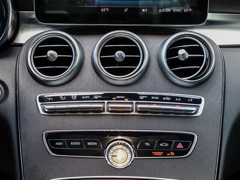 Used 2021 Mercedes-Benz C 300 Sedan image 20