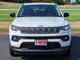 Used 2022 Jeep Compass Latitude w/ Sun and Sound Group image 2