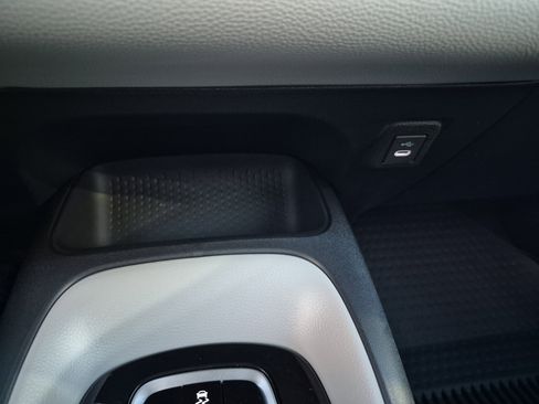 Used 2026 Toyota Corolla LE image 28