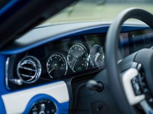 Used 2023 Rolls-Royce Ghost w/ Ghost Package image 60