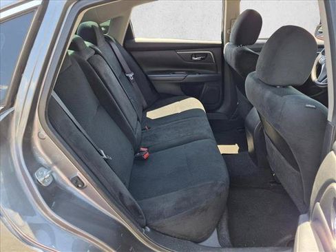 Used 2015 Nissan Altima 2.5 S w/ Special Edition Package FWD image 17