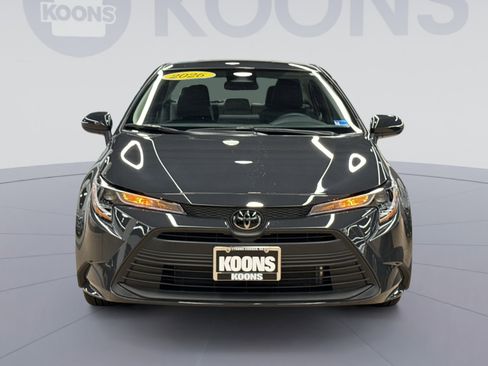 Used 2026 Toyota Corolla LE FWD image 4