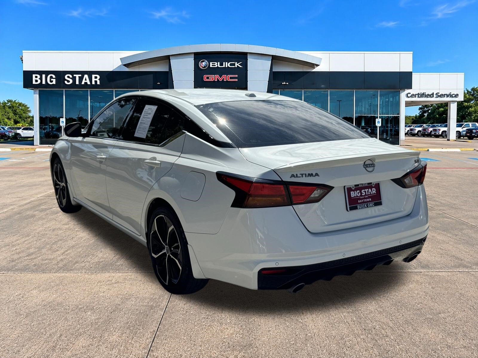 Used 2024 Nissan Altima 2.5 SR FWD image 5