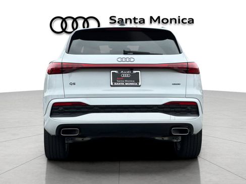 Used 2025 Audi Q5 Premium w/ Premium Plus AWD/4WD image 7