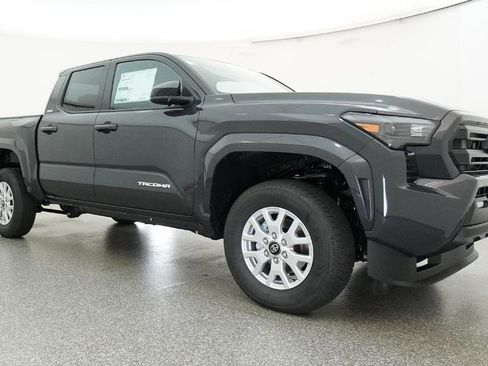 New 2026 Toyota Tacoma SR5 RWD image 32