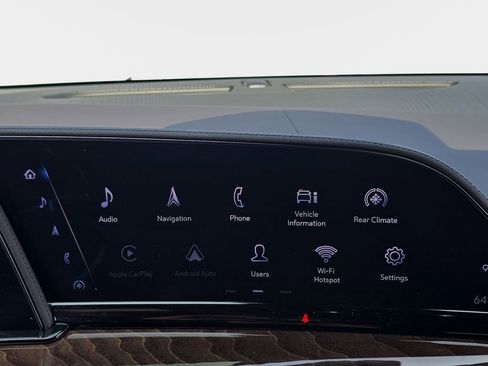 Used 2022 Cadillac Escalade Sport Platinum w/ LPO, ONYX Package AWD/4WD image 26