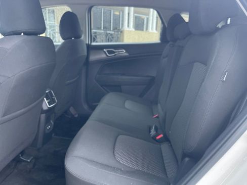 Used 2026 Kia Sportage LX FWD image 13