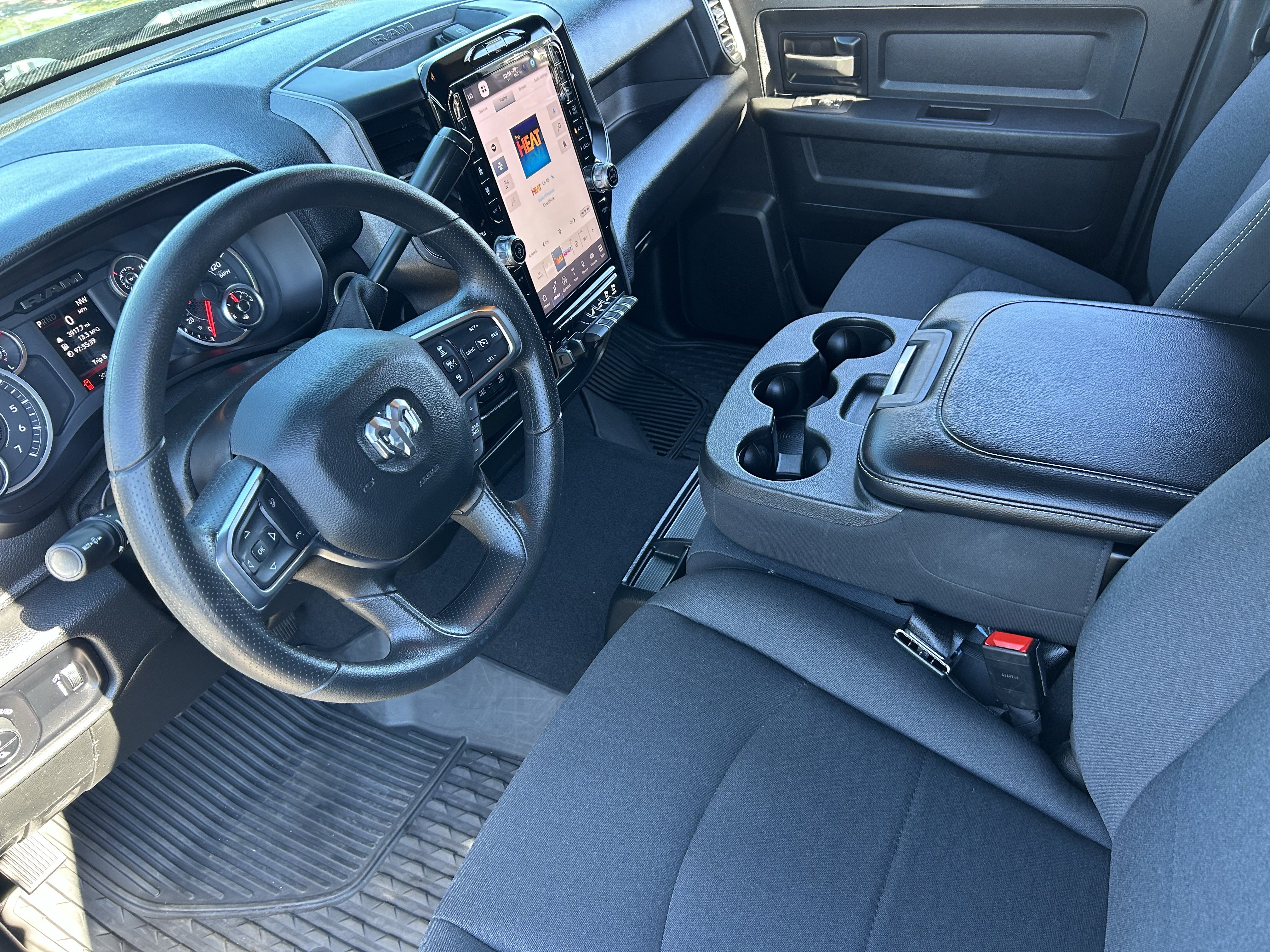 Certified 2025 RAM 2500 Tradesman AWD/4WD image 16