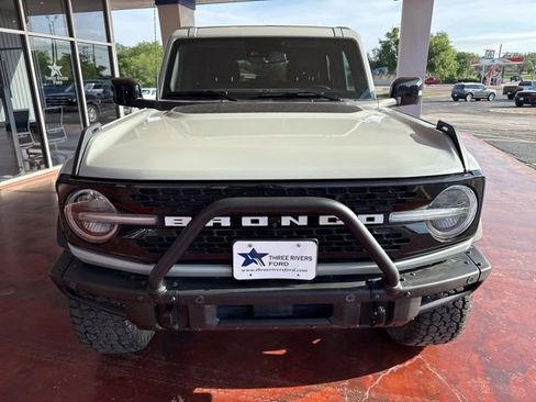 Used 2021 Ford Bronco Wildtrak AWD/4WD image 2
