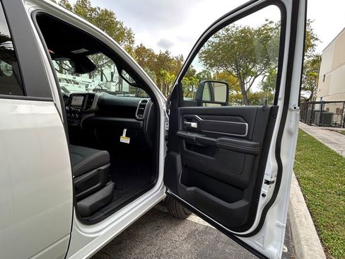 New 2026 RAM 3500 Big Horn image 28