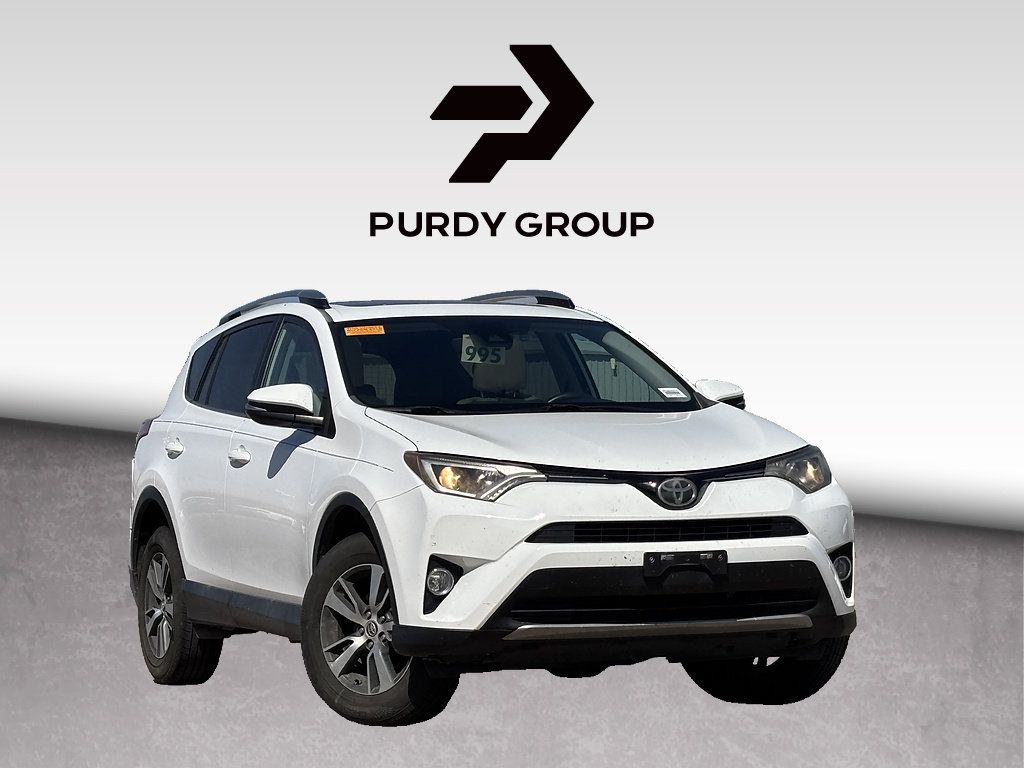 Used 2017 Toyota RAV4 XLE FWD image 1