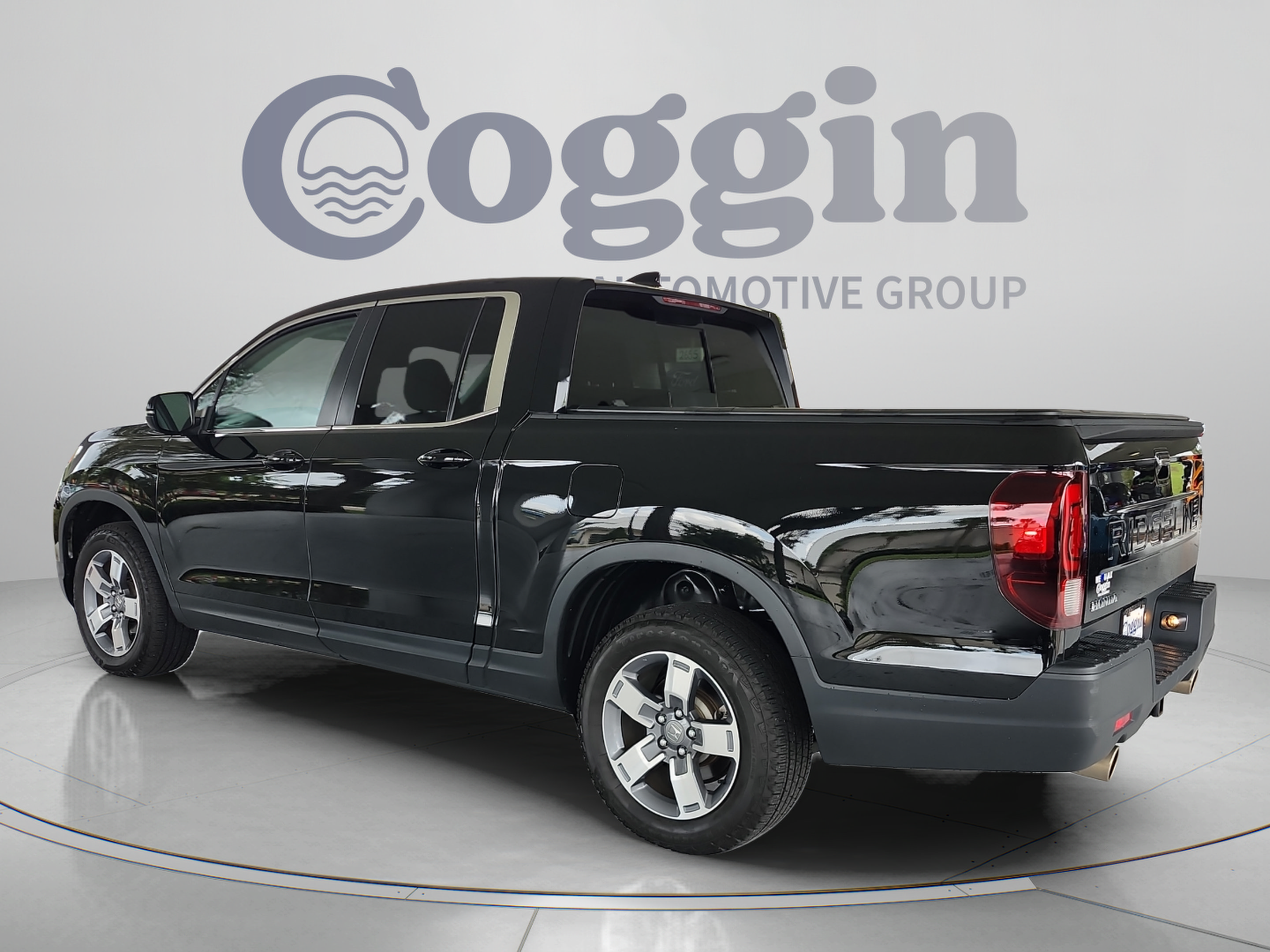 Used 2025 Honda Ridgeline RTL image 3