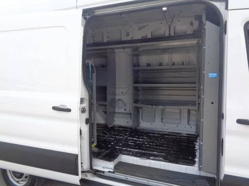 Used 2024 Ford Transit 250 148 High Roof Extended RWD image 9