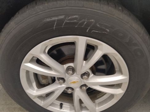 Used 2017 Chevrolet Equinox LT AWD/4WD image 31