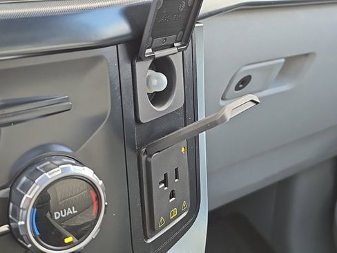 Used 2023 Ford F150 Limited image 51