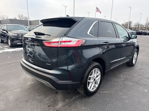 Used 2024 Ford Edge SEL w/ Convenience Package image 7