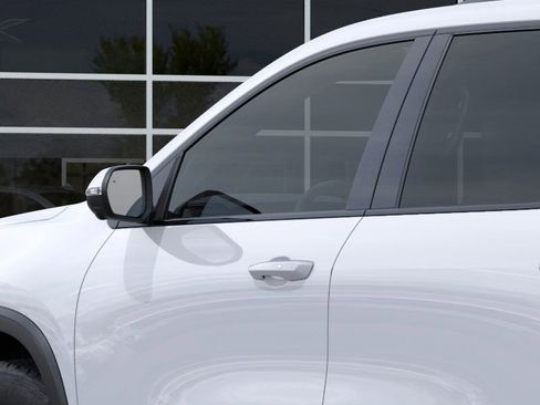 New 2026 GMC Acadia AT4 image 12