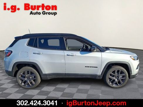 New 2026 Jeep Compass Limited AWD/4WD image 5