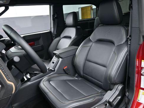 New 2026 Ford Bronco Badlands AWD/4WD image 28