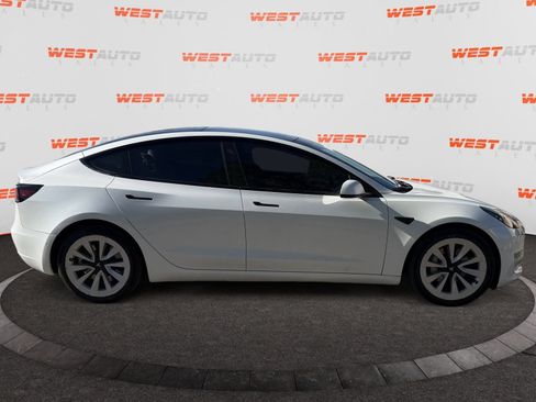 Used 2022 Tesla Model 3 Long Range AWD/4WD image 6