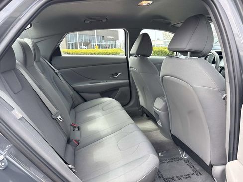 Used 2024 Hyundai Elantra SE FWD image 20