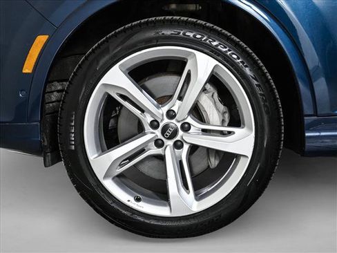 Used 2019 Audi Q7 3.0T Prestige w/ Prestige Package image 26