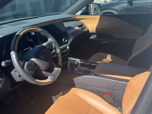 Used 2024 Lexus RX 350 Premium w/ Convenience Package AWD/4WD image 2