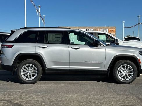 New 2025 Jeep Grand Cherokee Laredo X AWD/4WD image 7