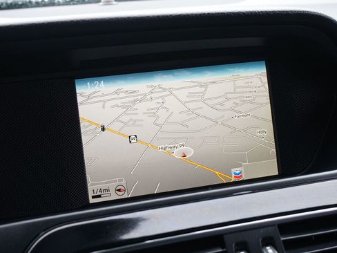 Used 2014 Mercedes-Benz C 63 AMG Sedan image 19