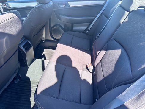 Used 2016 Subaru Legacy 2.5i Premium w/ Moonroof Package AWD/4WD image 6