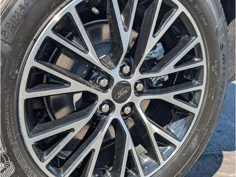 New 2025 Ford Escape Base image 40