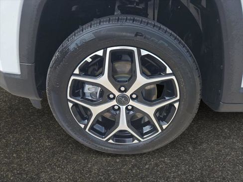 Certified 2026 Jeep Compass Limited AWD/4WD image 14