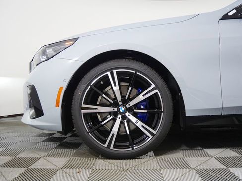 New 2026 BMW 530i w/ M Sport Package image 7