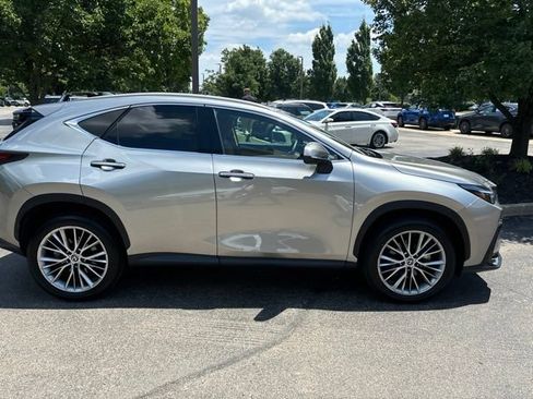 Used 2025 Lexus NX 350 AWD w/ Accessory Package (2T) image 7
