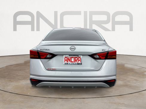Used 2023 Nissan Altima 2.5 SV image 13