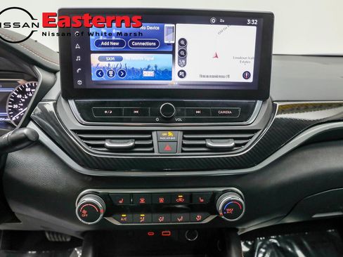 Used 2023 Nissan Altima 2.5 SR w/ SR Premium Package image 19