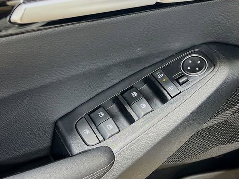 New 2026 Kia Seltos S image 18