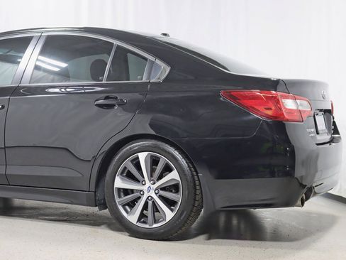 Used 2015 Subaru Legacy 2.5i Limited AWD/4WD image 10