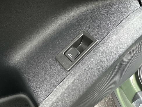 New 2025 Audi Q5 Prestige image 12