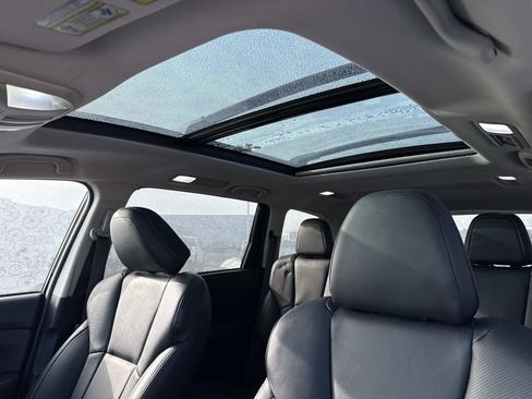 Used 2023 Subaru Ascent Limited w/ Technology Package image 3